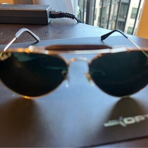 Classic Aviator Ray ban 3422 Polarized.
Craft genuine leather collection.